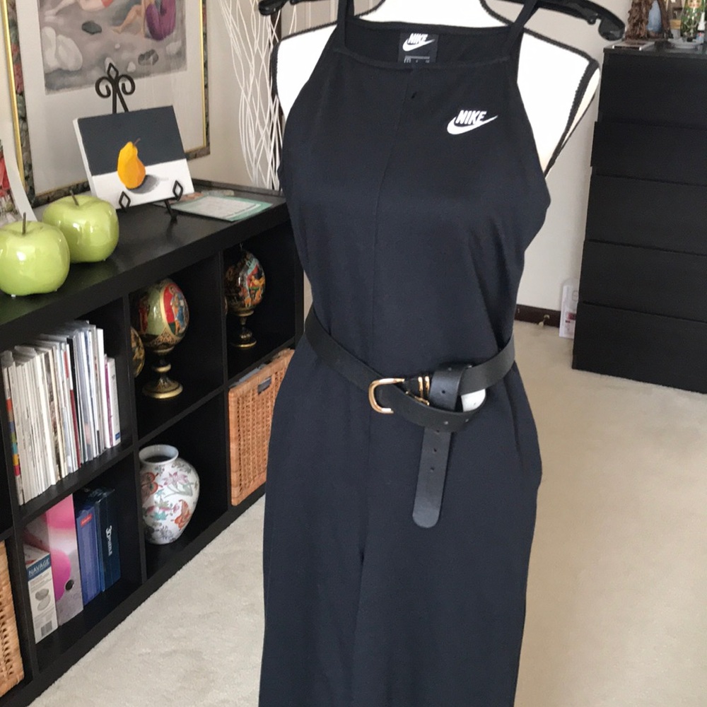 Nike jumpsuit - Picture 4 of 6